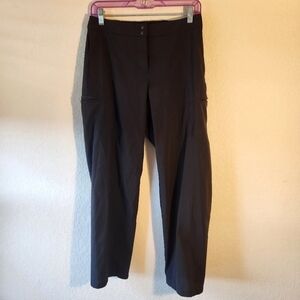 Lululemon Pants - Size 6